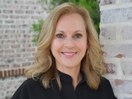 Terri Headshot Michael Diaz, MD FACS
